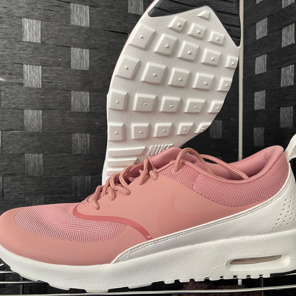 Pink Nike